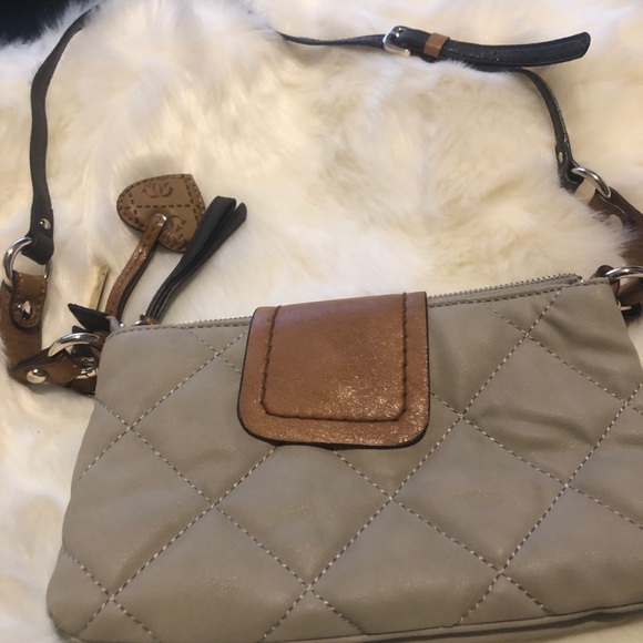 Guess quilted Crossbody Handbag Faux Turn Lock - Picture 3 of 4